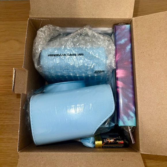 Instax Mini SE Camera Bundle - Picture 4 of 7